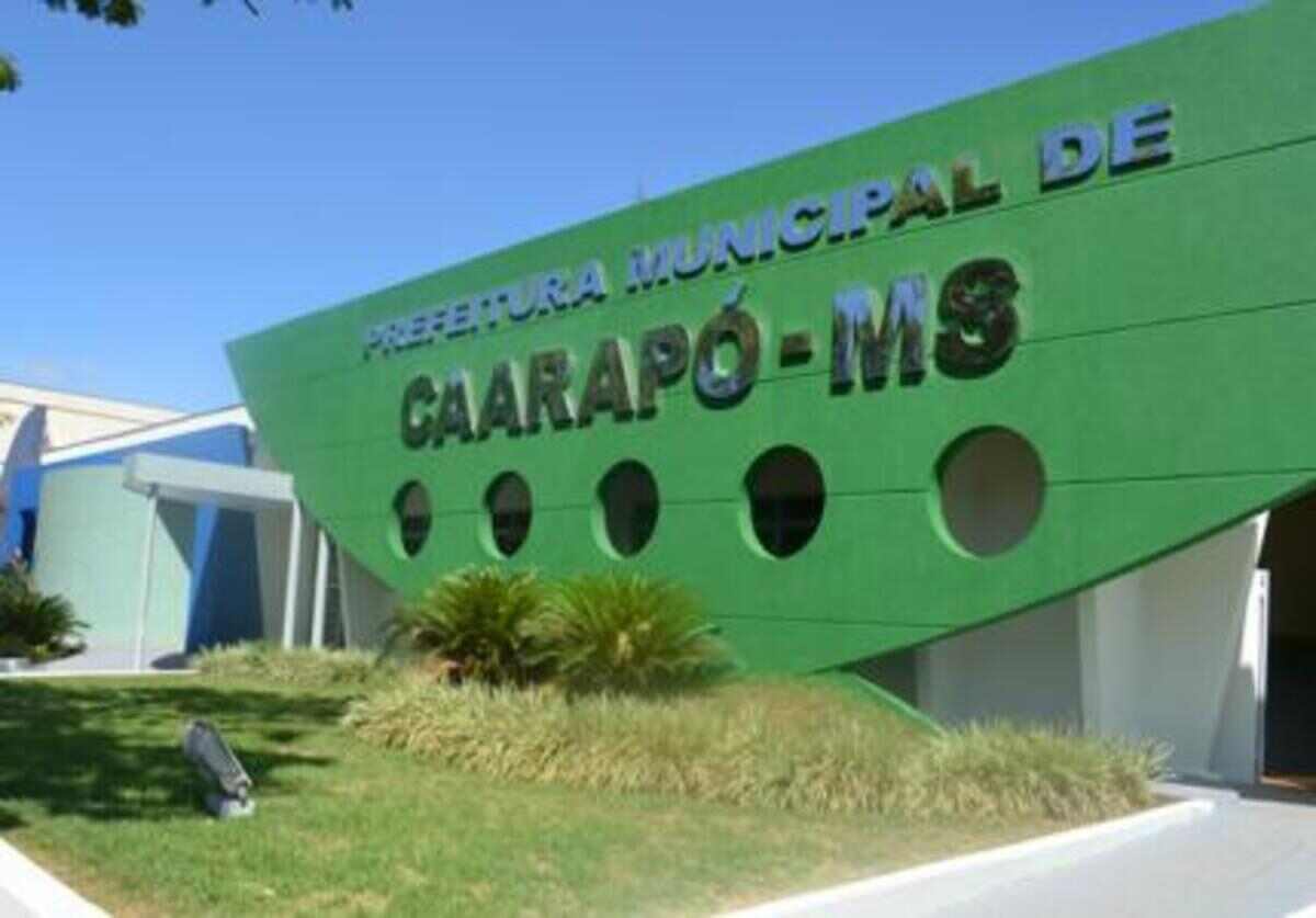 Prefeiutra de Caarapó firmou convênio com Itaipu para construir Unidade de Recicláveis. (PMC, Arquivo)