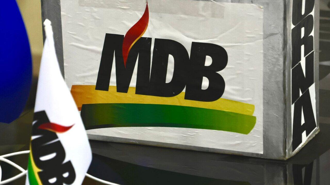 mdb diretório