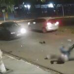 Colisão carros e moto