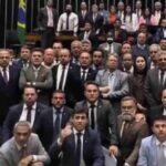 bastidores protesto fita