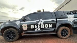 Polícia cumpre mandado por roubo contra preso em Dourados