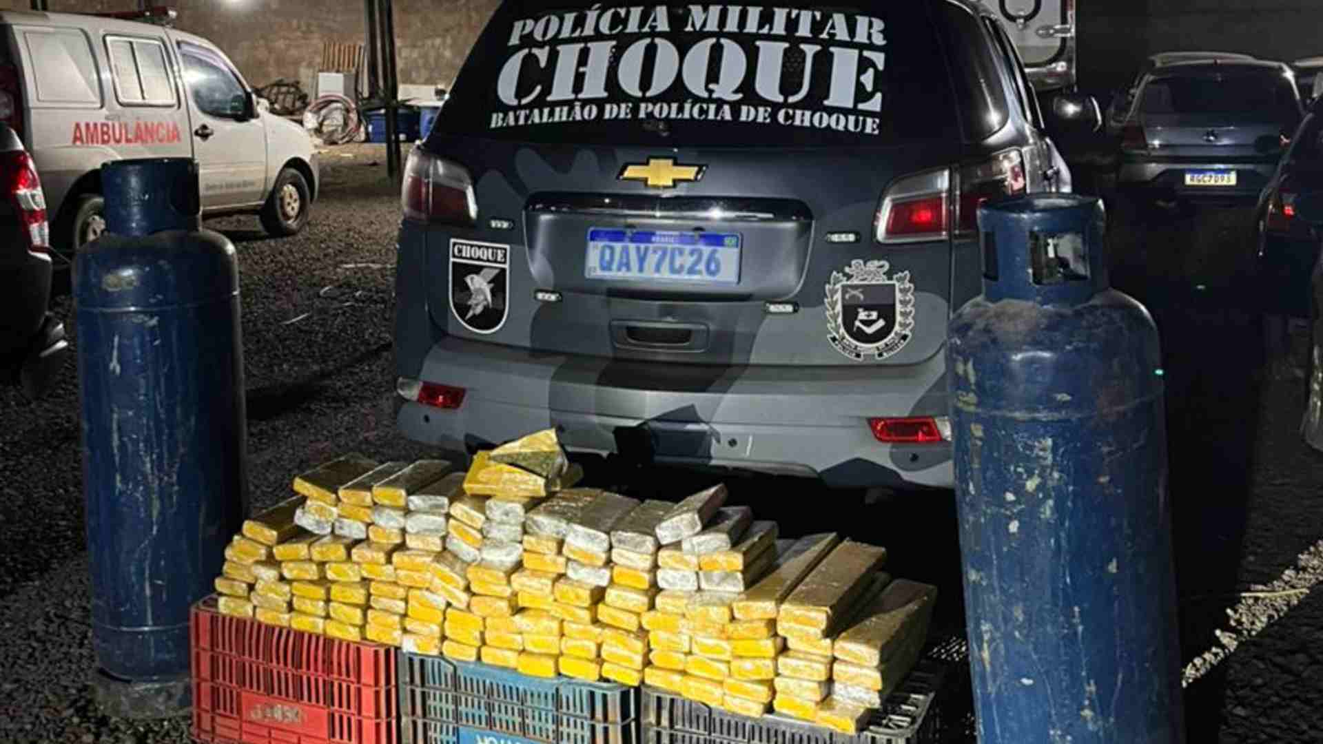 Jovem é preso com mais de R$ 200 mil em maconha escondida em botijões de gás em Campo Grande