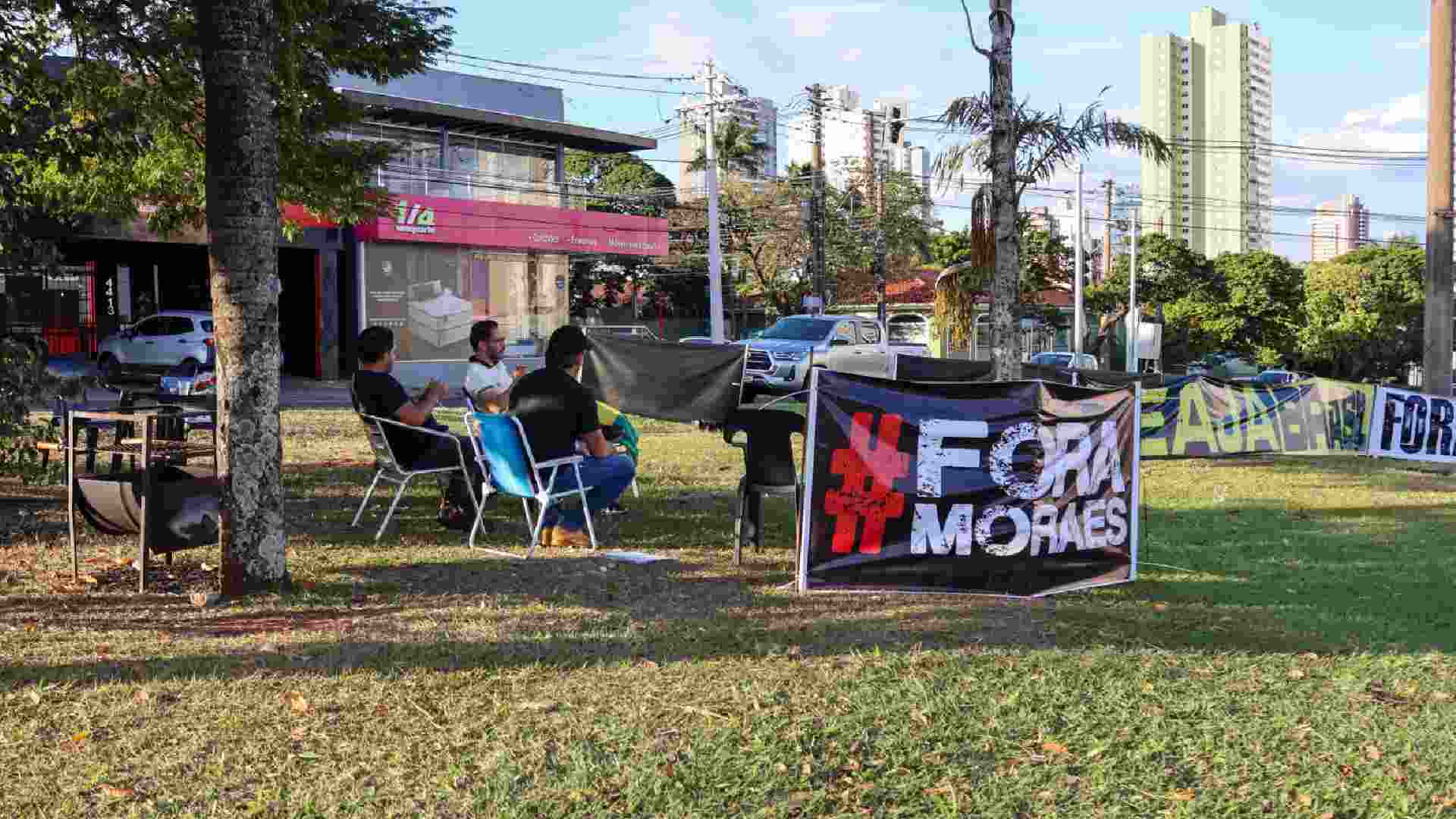 moraes impeachment protesto churrasco