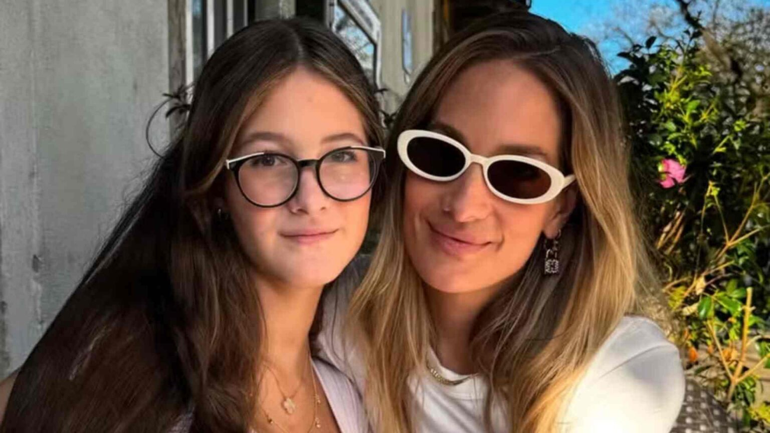 Morre Anne Marie Garnero, filha da modelo Schynaider Moura, aos 16 anos