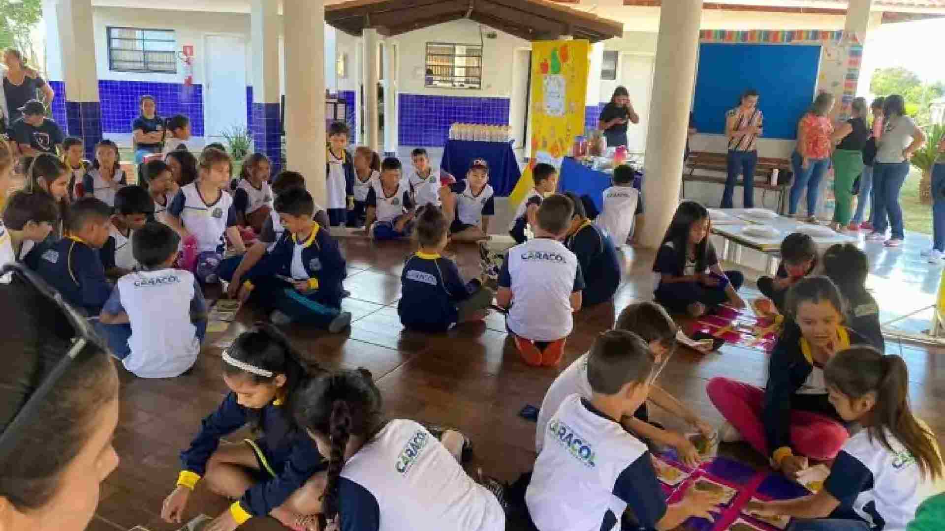 Escola em Caracol