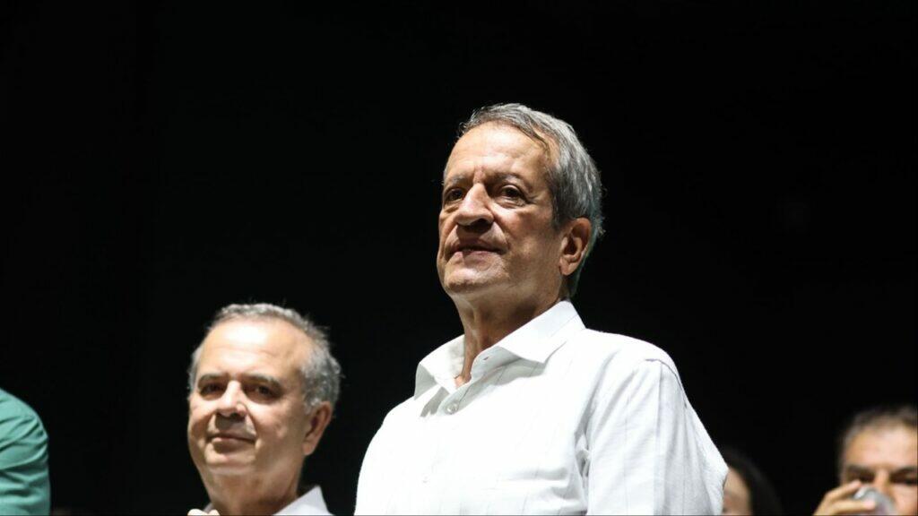 presidente do PL, Valdemar Costa Neto... Leia mais em https://www.cartacapital.com.br/cartaexpressa/presidente-do-pl-sobe-o-tom-em-nova-troca-de-farpas-com-eduardo-bolsonaro-nao-tem-votos/. O conteúdo de CartaCapital está protegido pela legislação brasileira sobre direito autoral. Essa defesa é necessária para manter o jornalismo corajoso e transparente de CartaCapital vivo e acessível a todos