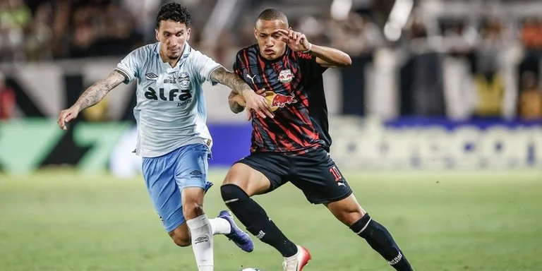 Dodi foi titular na derrota para o Bragantino por 1 a 0 | Foto: Ari Ferreira / Red Bull Bragantino / CP