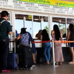 Idoso passa a virada na estrada para rever família após 30 anos: ‘Nem Mega Sena paga essa visita’