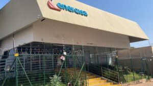 Queda de internet deixou agência da Energisa sem atendimento