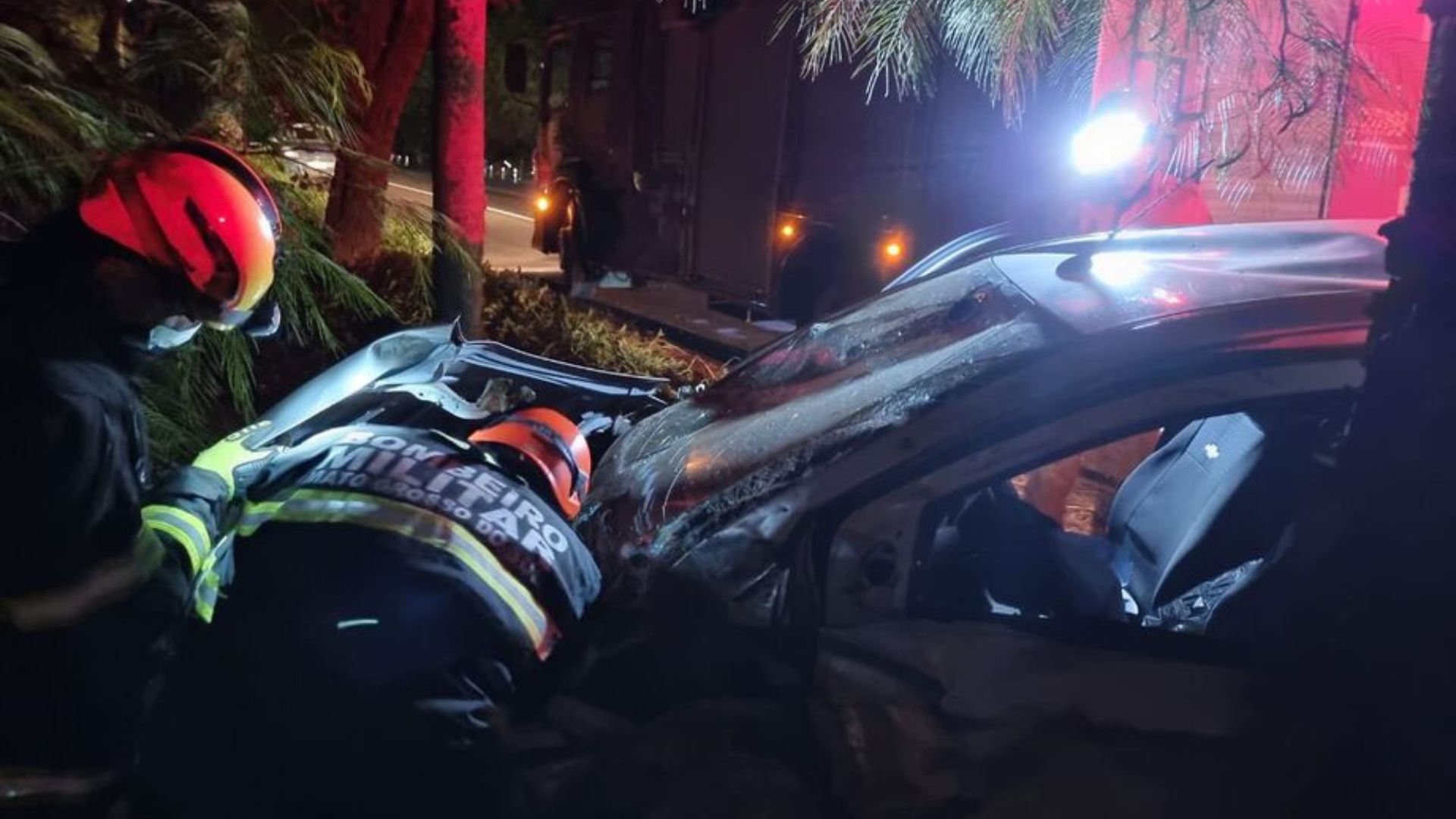 Mulher que morreu em acidente na BR-262 era moradora de Aquidauana Mulher que morreu em acidente na BR-262 era moradora de Aquidauana