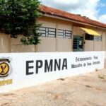 Com falta de mão de obra, Nova Andradina recruta presidiários para a limpeza urbana
