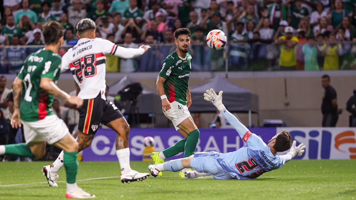 Palmeiras recupera moral e bate São Paulo, que cola na zona de ...