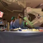 Médicos de MS realizam primeira cirurgia robótica no estado em paciente com câncer pulmonar