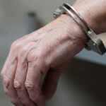 Avô que estuprou neta de 8 anos no Dia dos Pais é condenado a pagar R$ 10 mil à vítima