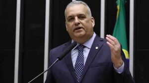 Relator da CPMI do INSS diz que retorno de dados sobre Master é ‘vitória da transparência’