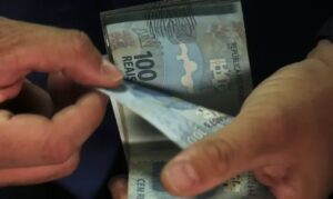Fundo partidário permanecerá bloqueado até que partidos regularizem prestação de contas. (Foto: José Cruz, Agência Brasil)