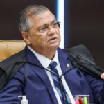 Em artigo, Dino defende pena mais rigorosa por corrupção envolvendo sistema de Justiça