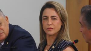 Titular de última hora, Soraya vota pela derrubada de relatório da CPI do Crime Organizado