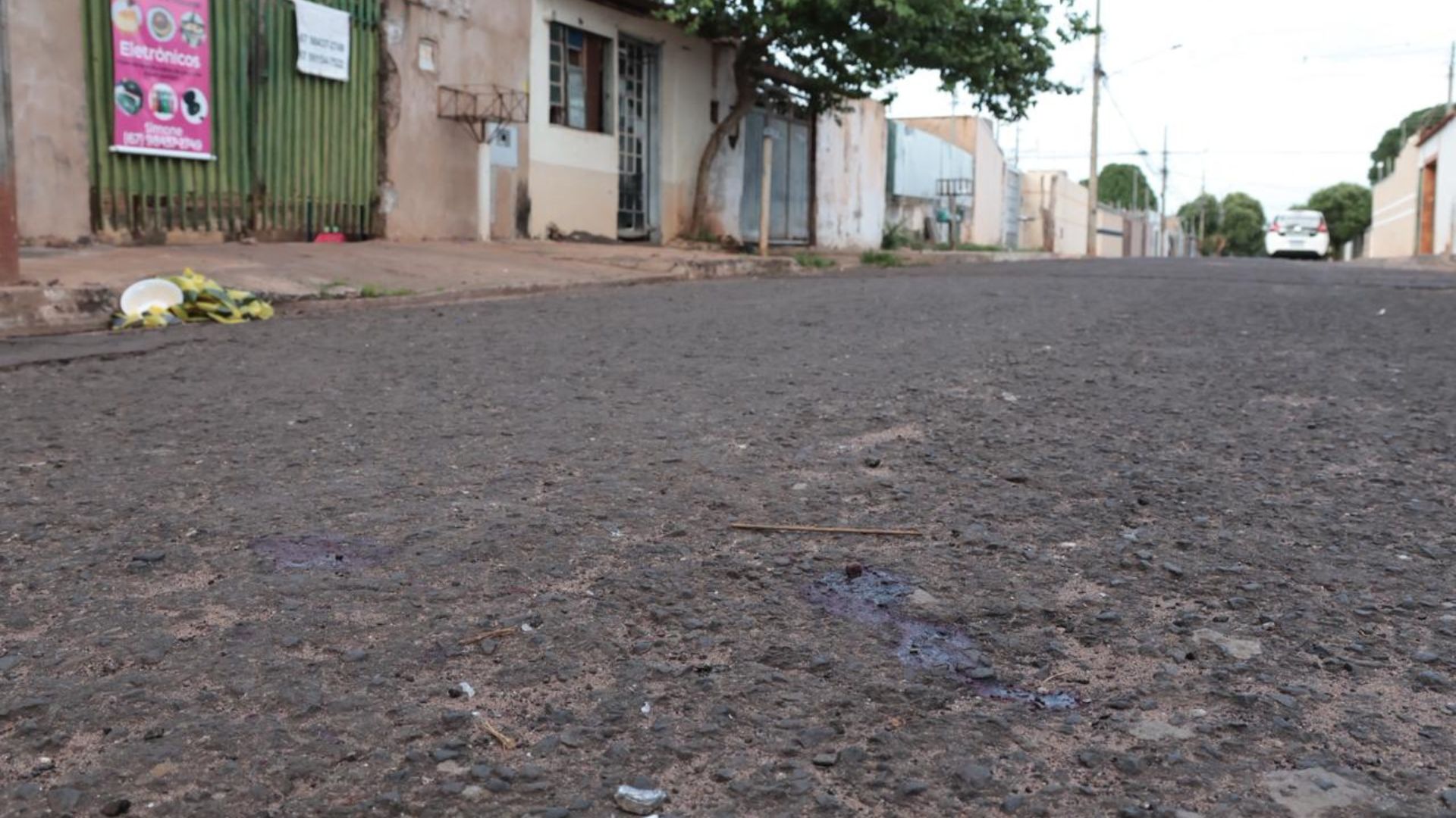 Morador encontra homem morto com facada no coração no Nhanhá