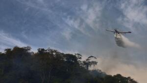 Com El Niño confirmado, bombeiros iniciam queima controlada às margens do Rio Taquari