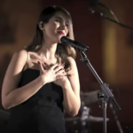 cantora condenada chibatadas