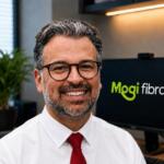 As conexões de Franco Douglas Lima Dias com o setor de telecomunicações e a transformação digital