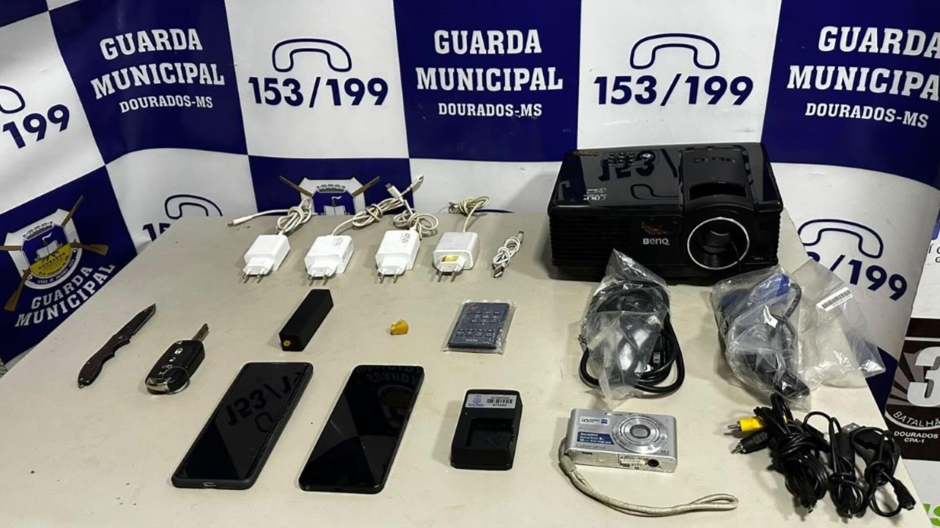 Guarda Municipal prende dois por furtarem celulares da Prefeitura de Dourados