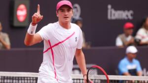 João Fonseca crava segunda vitória no Torneio de Wimbledon, em Londres