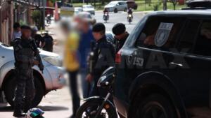 Denúncia leva à abordagem de grupo de motociclistas por manobras perigosas em Campo Grande