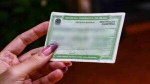 Em 2026, vamos eleger DOIS senadores; posso votar duas vezes no mesmo candidato? 