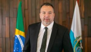 Ex-prefeito de Belford Roxo e pré-candidato ao Senado, Márcio Canella é preso pela PF por posse ilegal de fuzil