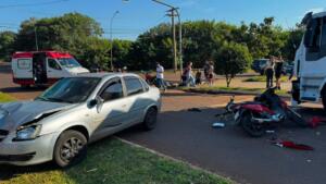 Motorista atinge motos e caminhão ao tentar desviar de motociclista na Avenida Ezequiel Lima