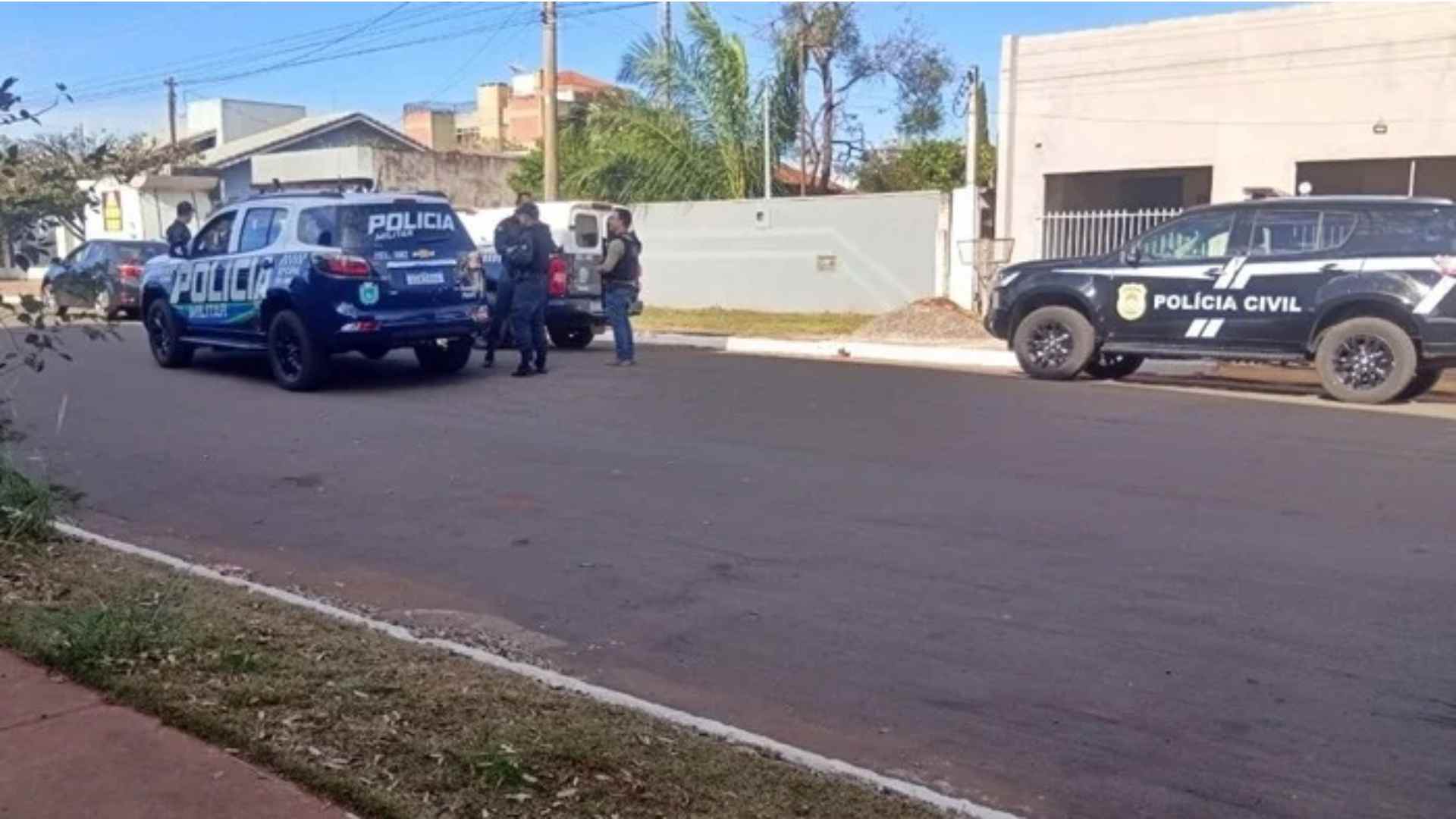 Polícia prende suspeitos que tentaram assaltar joalheria em São Gabriel do Oeste