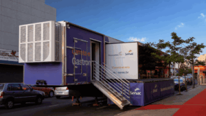 Senac-MS abre balcão e empregos no Centro com a Carreta-Escola de Gastronomia