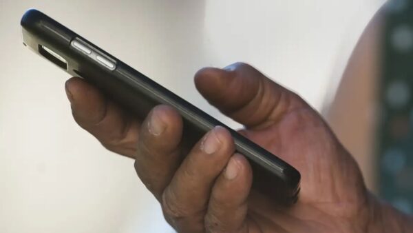 Usar inteligência artificial para fazer montagens ou ‘deepfakes’ de candidatos é proibido?