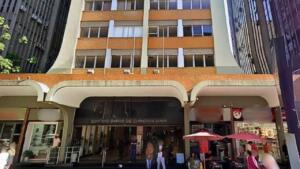Editora que fechava contratos milionários em MS fica em ‘salinha’ na Avenida Paulista