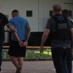 Família de casal morto a tiros no Taquarussu comemora prisão de vizinho em Campo Grande