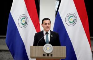 Paraguai convoca embaixador brasileiro após fala de Lula
