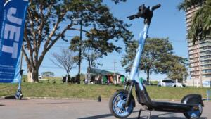 Infrações crescem, mas aulão gratuito sobre patinetes tem baixa adesão em Campo Grande