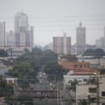 Frente fria avança e causa variação de temperatura em MS com madrugadas e noites geladas