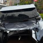 BYD fica destruído após ser atingido na traseira em semáforo da Antônio Maria Coelho