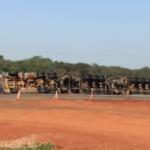 Após cerca de 34 horas, trecho da BR-436 onde carreta tombou com 60 mil litros de etanol é liberado