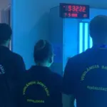 Dona de câmara de bronzeamento em MS é multada em R$ 13 mil por usar equipamento proibido no país