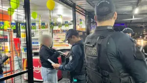 Bares e conveniências são alvo da PM na Vila Margarida e no Jardim Noroeste