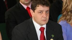 PGR pede a Mendonça que inquérito de Lulinha seja julgado em primeira instância