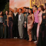 Première de “Camp Rock 3” reúne Demi Lovato, Jonas Brothers, Maria Canals-Barrera e novo elenco