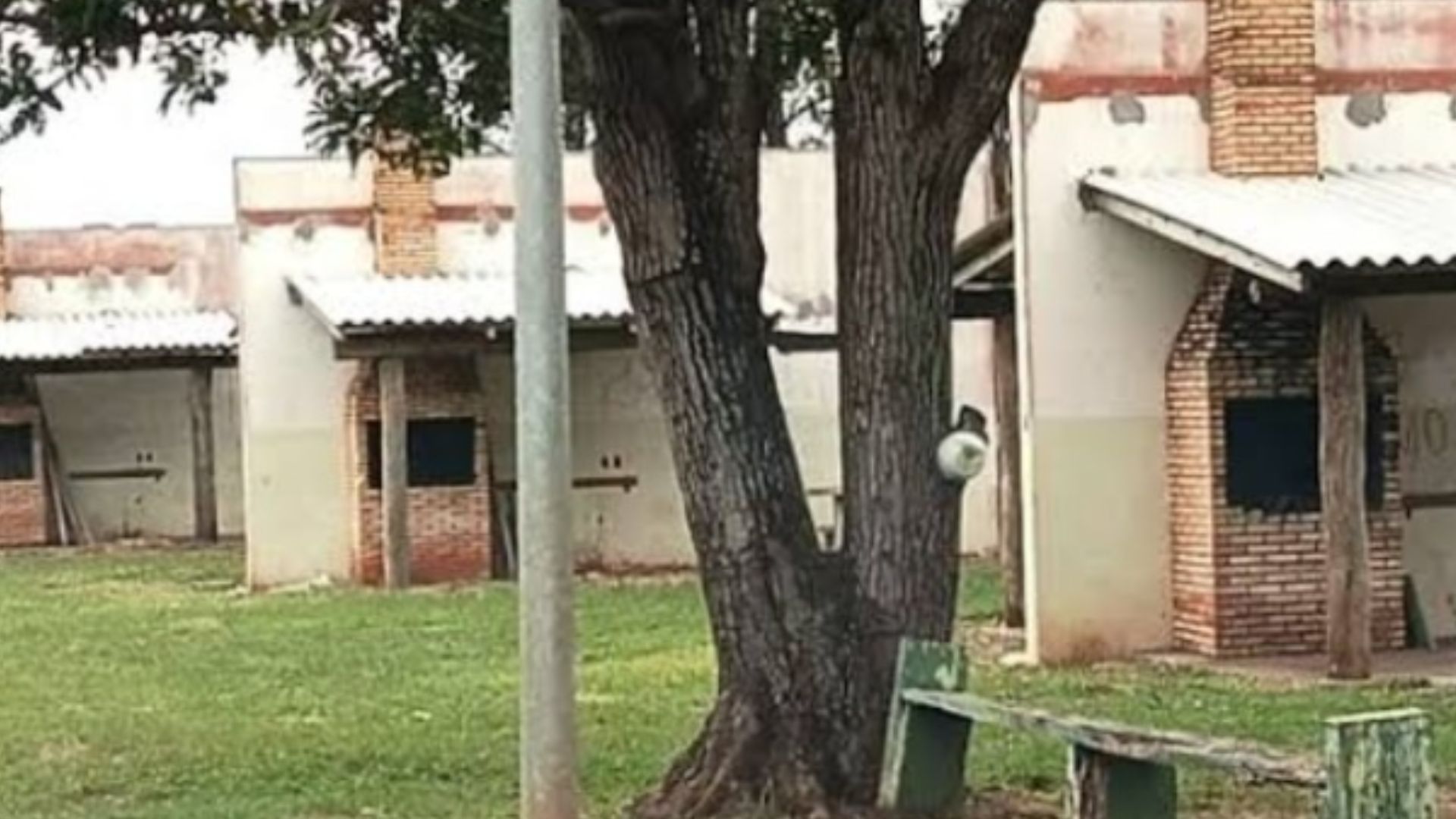 Corpo carbonizado é encontrado em balneário de Naviraí