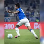 Cruzeiro marca nos acréscimos e vira sobre o Flamengo