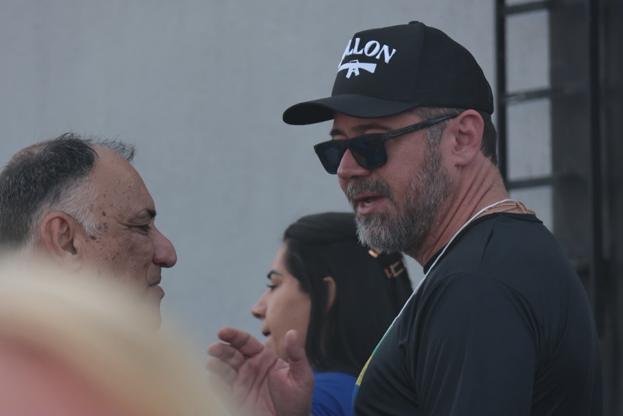 Pollon chega à convenção do PL e diz não ter desistido do Senado