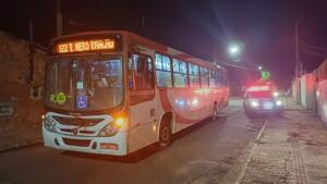 Homem em situação de rua é atropelado por ônibus na Vila Nhanhá